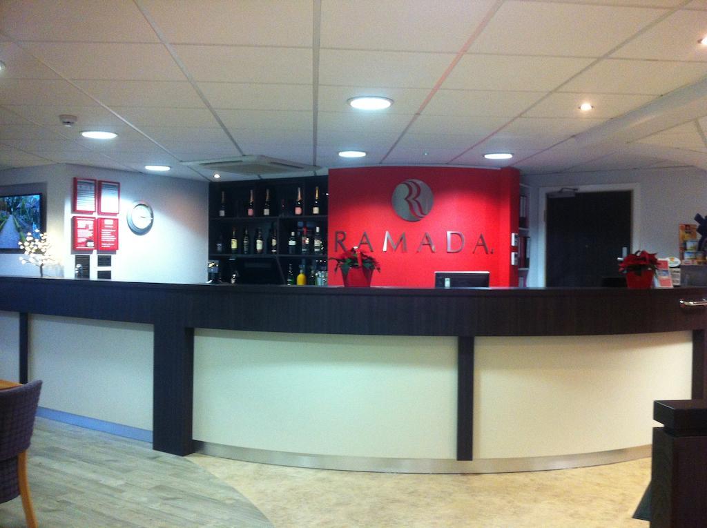 Ramada London Stansted Airport Ξενοδοχείο Μπίσοπς Στόρτφορντ Εξωτερικό φωτογραφία