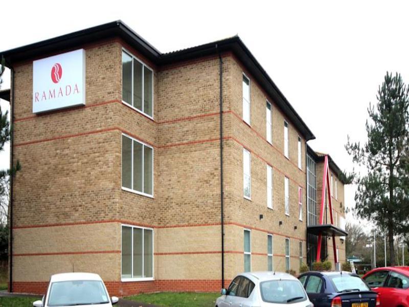 Ramada London Stansted Airport Ξενοδοχείο Μπίσοπς Στόρτφορντ Εξωτερικό φωτογραφία