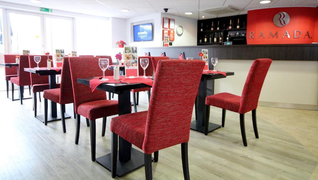 Ramada London Stansted Airport Ξενοδοχείο Μπίσοπς Στόρτφορντ Εξωτερικό φωτογραφία